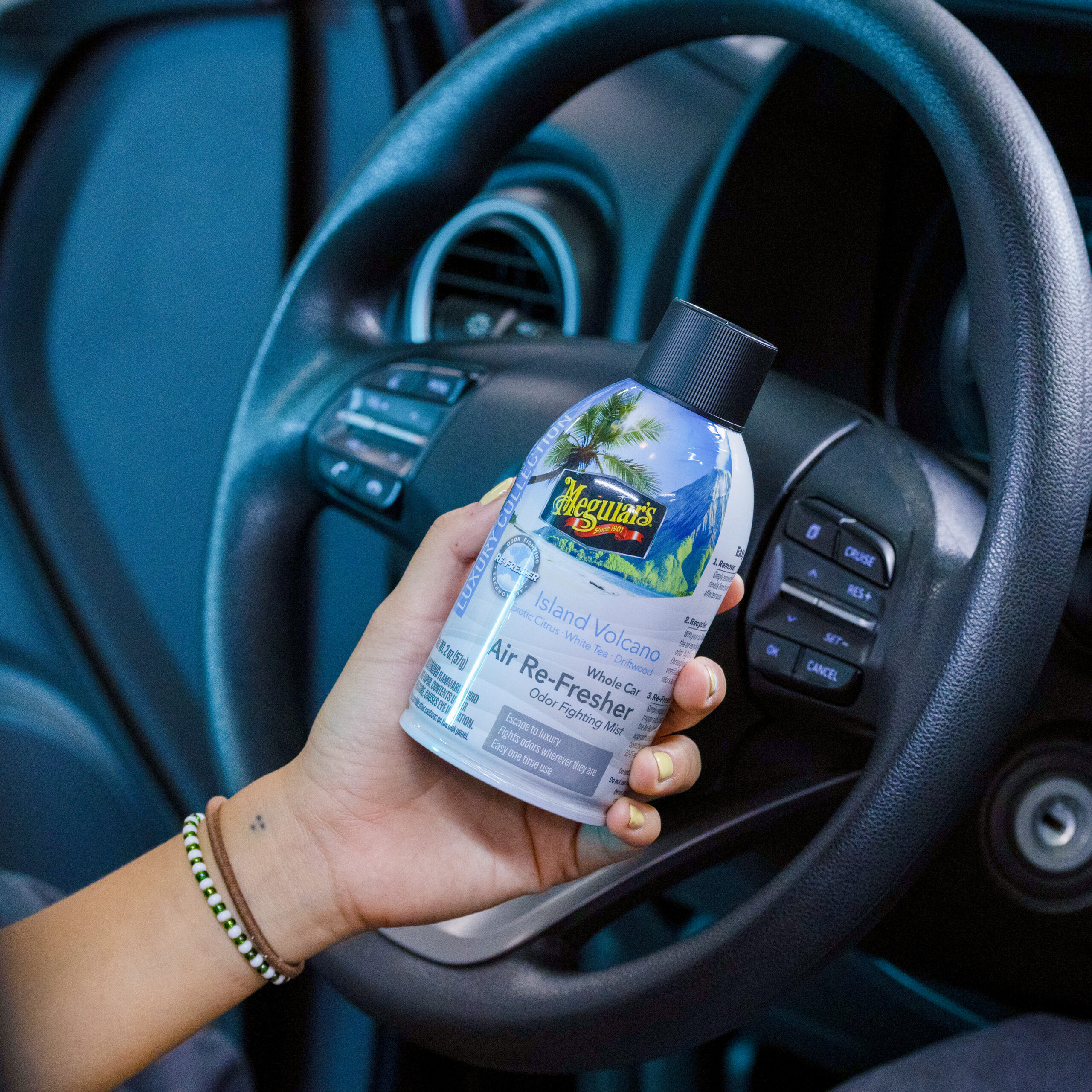 Whole Car Air Re-Fresher Island Volcano Lufterfrischer Aerosol